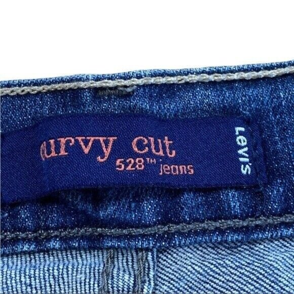 Womens Levi's Curvy Cut 528 Crop Jeans 15 altered raw hem 33 x 24.5 Juniors - Picture 4 of 11
